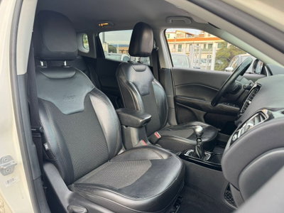 Jeep Compass 1.6 Multijet II 2WD Limited (10)