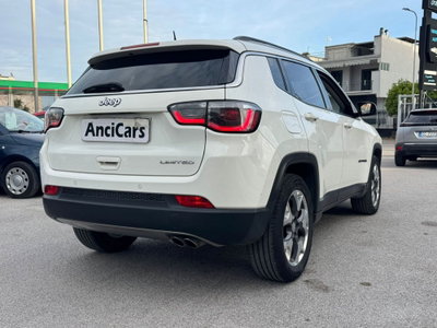 Jeep Compass 1.6 Multijet II 2WD Limited (16)