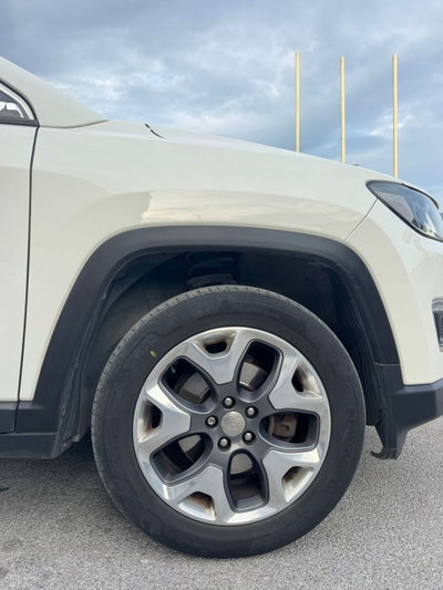 Jeep Compass 1.6 Multijet II 2WD Limited (17)