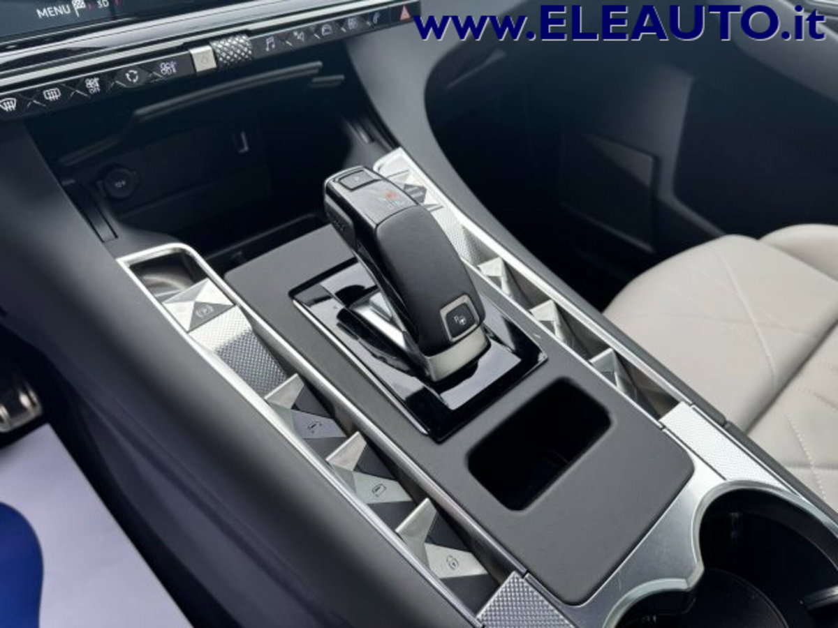 Ds DS 7 1.6 e-tense phev Rivoli 4x4 300cv auto (14)