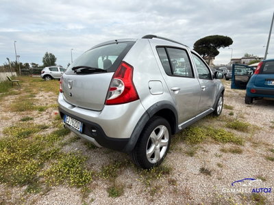 Dacia Sandero Stepway 1.6 8V GPL 85CV (4)