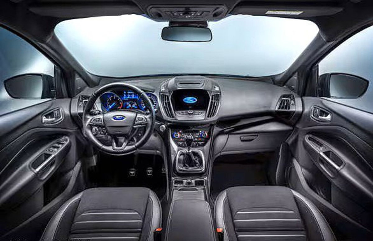Ford Kuga 1.5 EcoBoost 120 CV S&S 2WD Business (3)