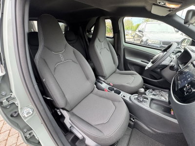 Toyota Aygo X 1.5 hybrid Icon e-cvt (11)
