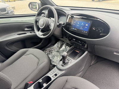 Toyota Aygo X 1.5 hybrid Icon e-cvt (12)