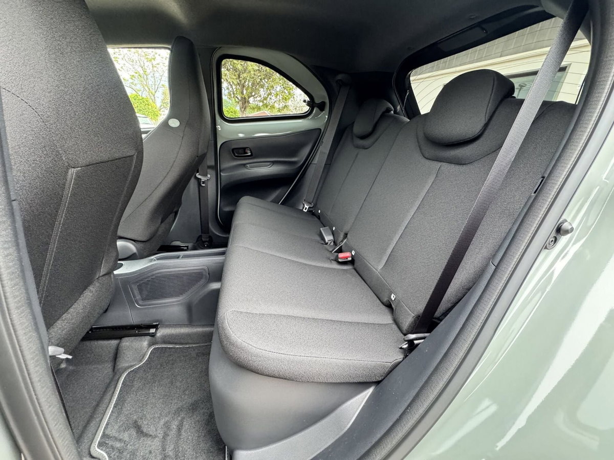 Toyota Aygo X 1.5 hybrid Icon e-cvt (8)