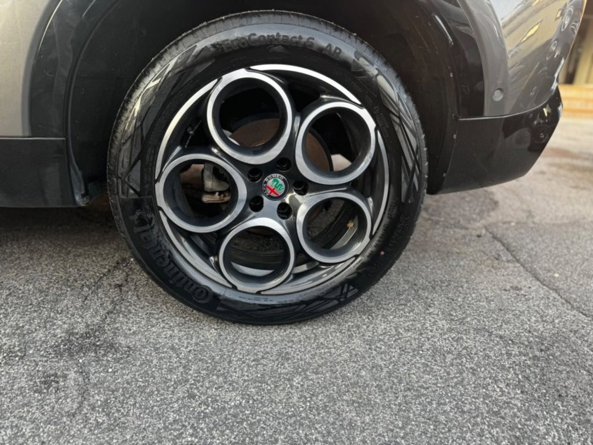 Alfa Romeo Tonale 1.6 Tonale 130cv tct6 (5)