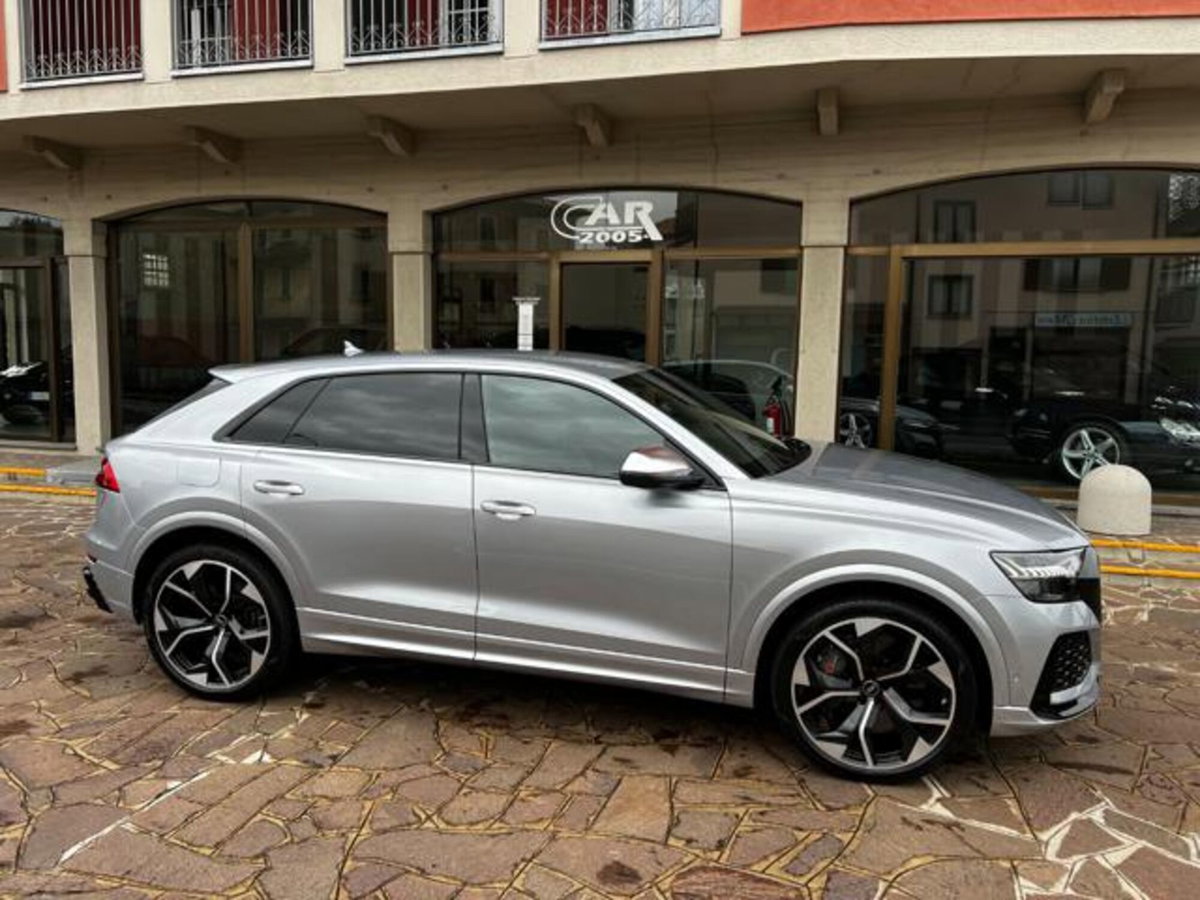Audi RS Q8 Q8 4.0 mhev quattro tiptronic (8)