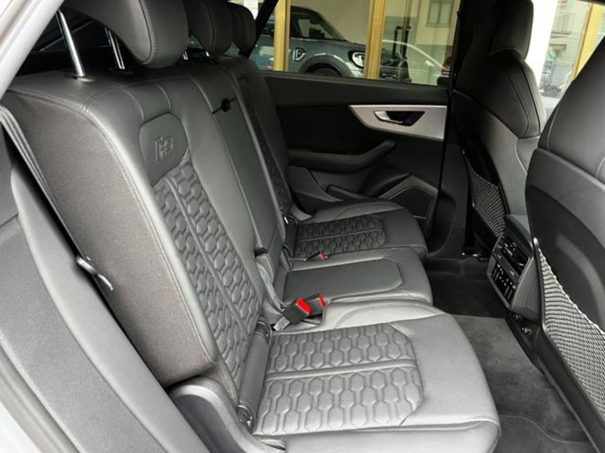 Audi RS Q8 Q8 4.0 mhev quattro tiptronic (18)