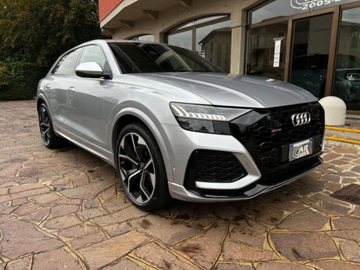 Audi RS Q8 Q8 4.0 mhev quattro tiptronic