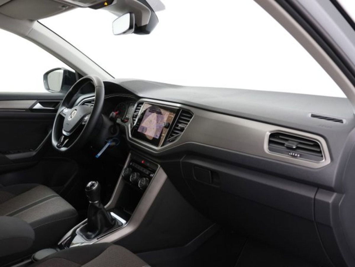 Volkswagen T-Roc 1.0 tsi Edition 110cv (12)
