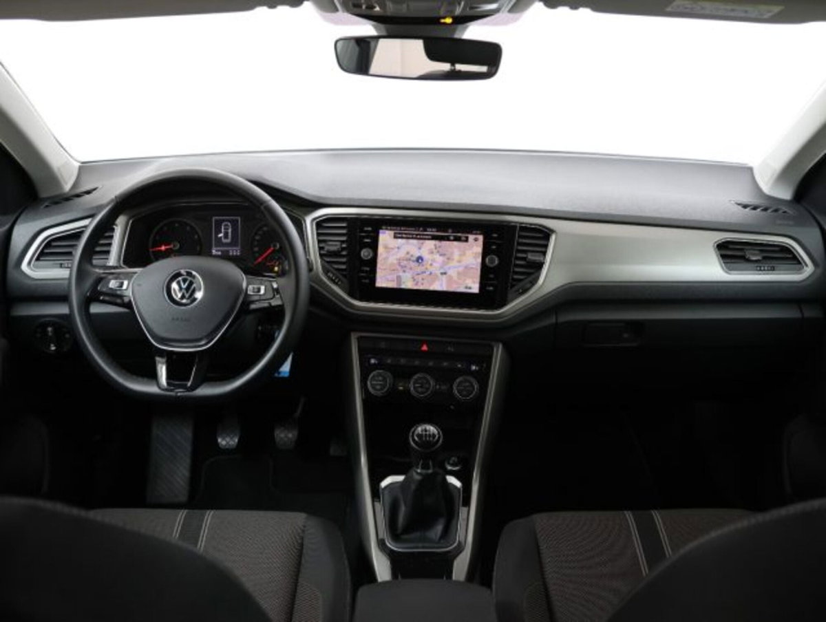 Volkswagen T-Roc 1.0 tsi Edition 110cv (13)