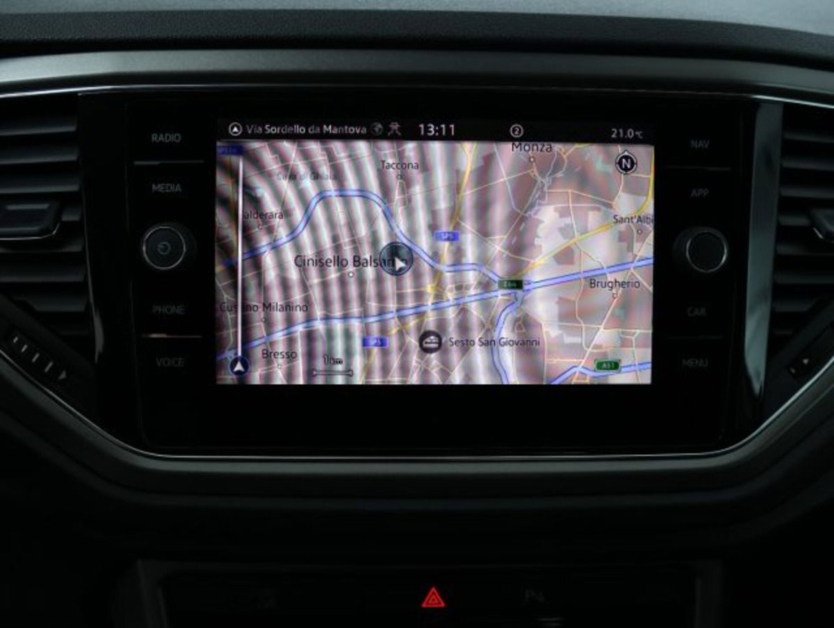 Volkswagen T-Roc 1.0 tsi Edition 110cv (15)