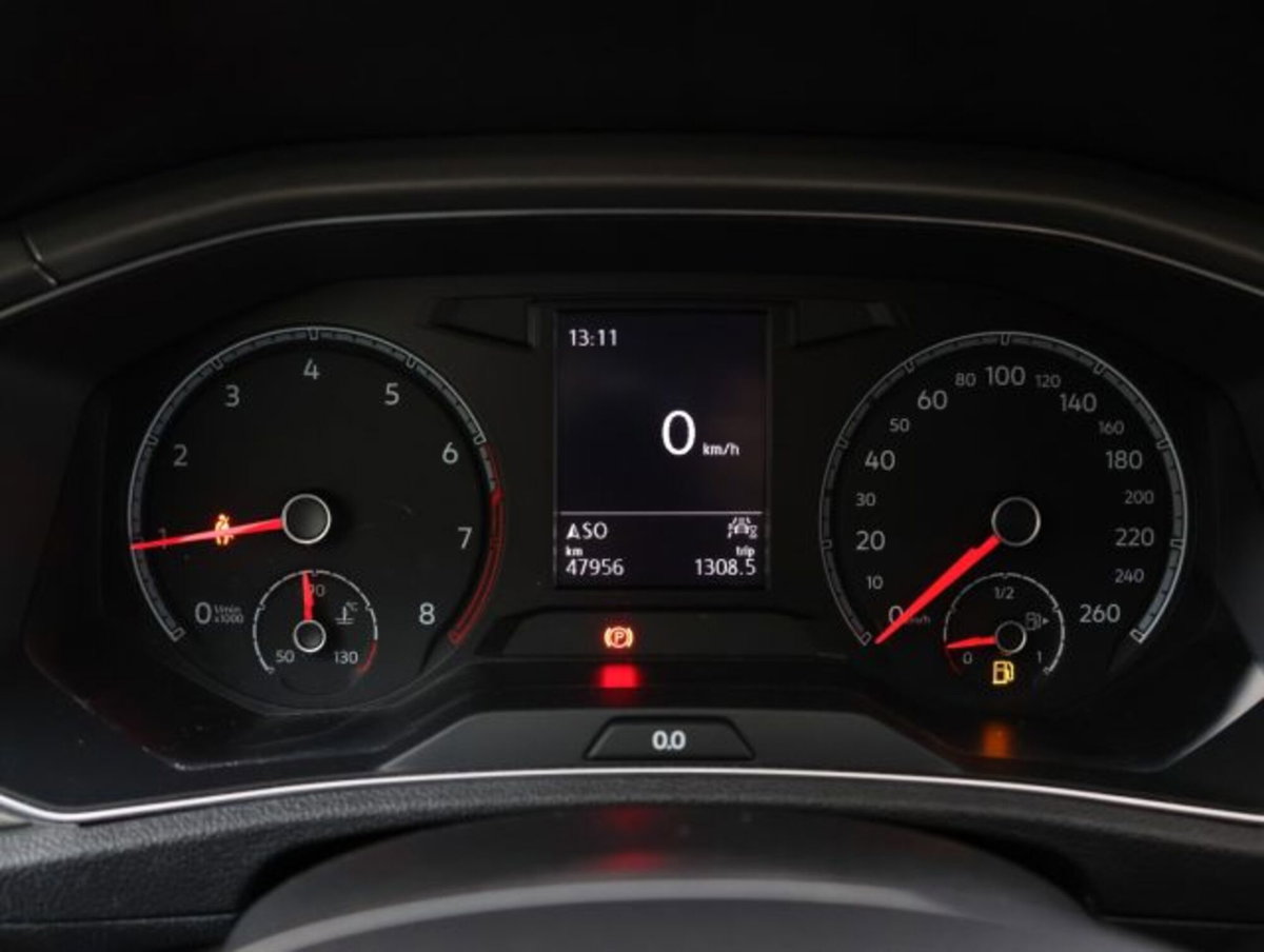 Volkswagen T-Roc 1.0 tsi Edition 110cv (20)