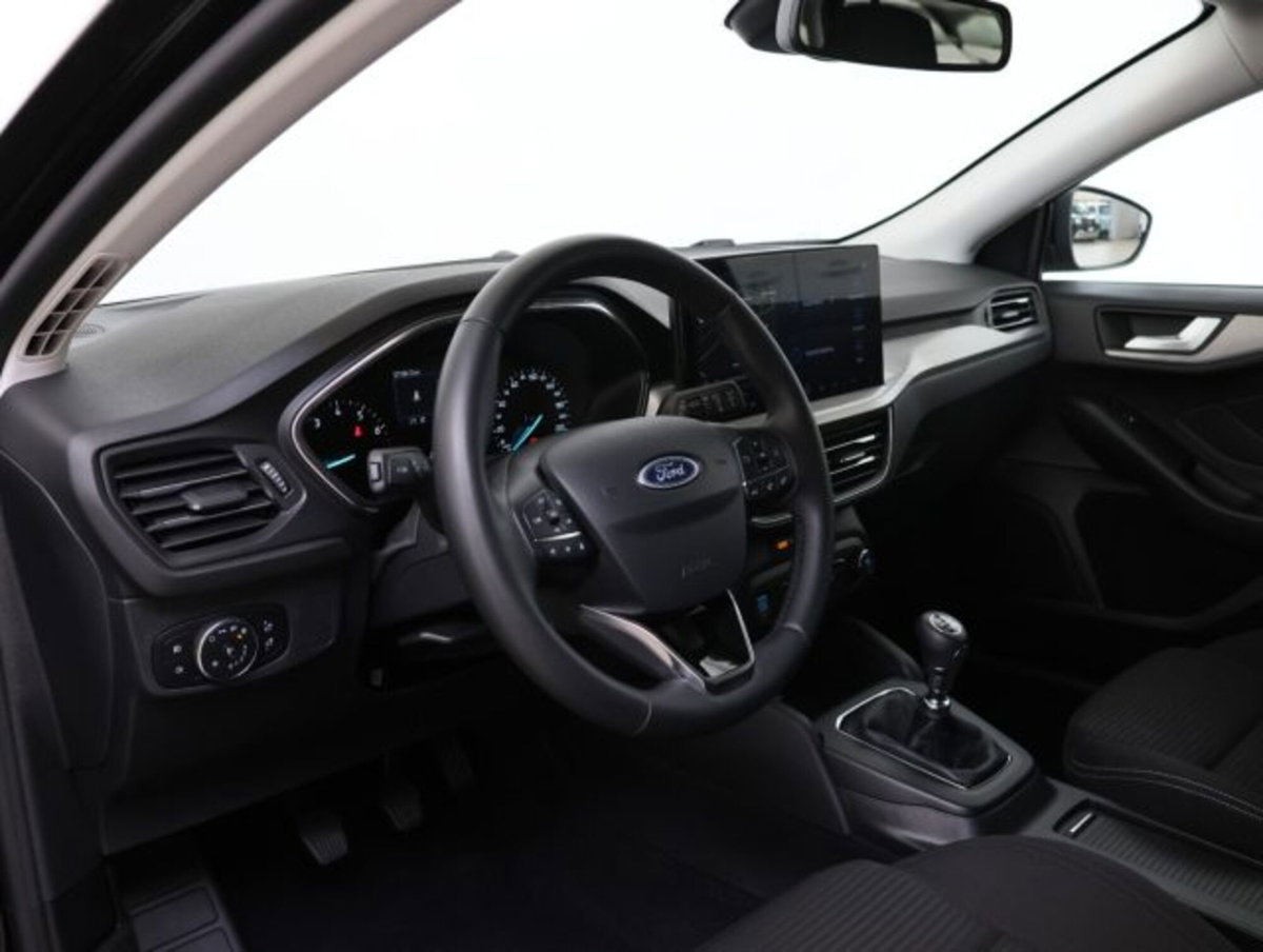 Ford Focus Station Wagon 1.0 EcoBoost 125 CV Start&Stop SW Titanium (9)