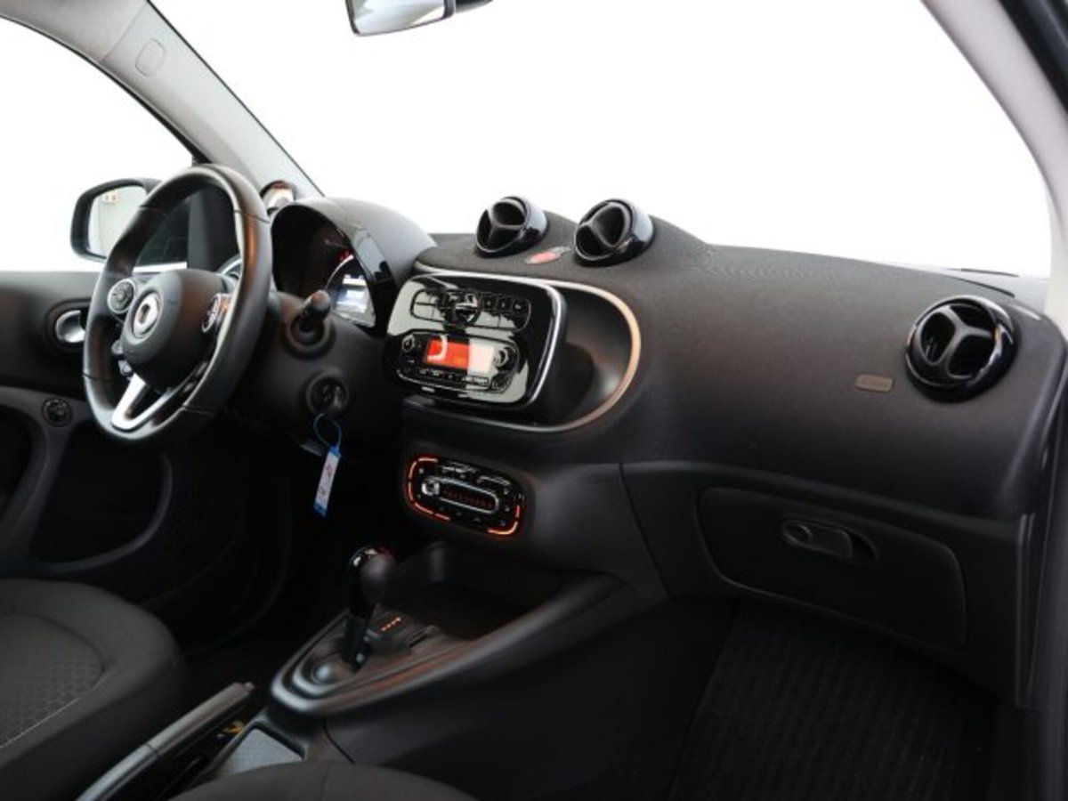smart Fortwo EQ Bluedawn (22kW) (11)