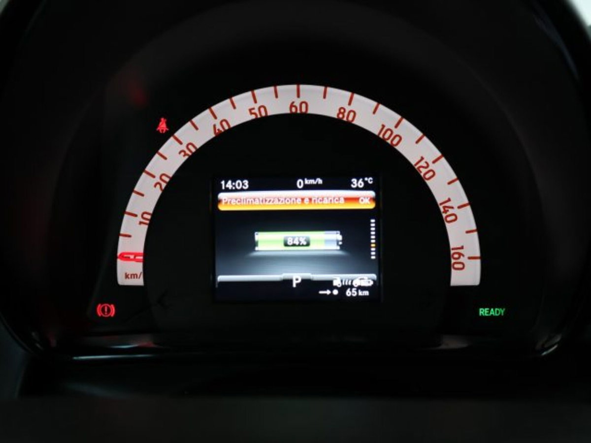 smart Fortwo EQ Bluedawn (22kW) (14)
