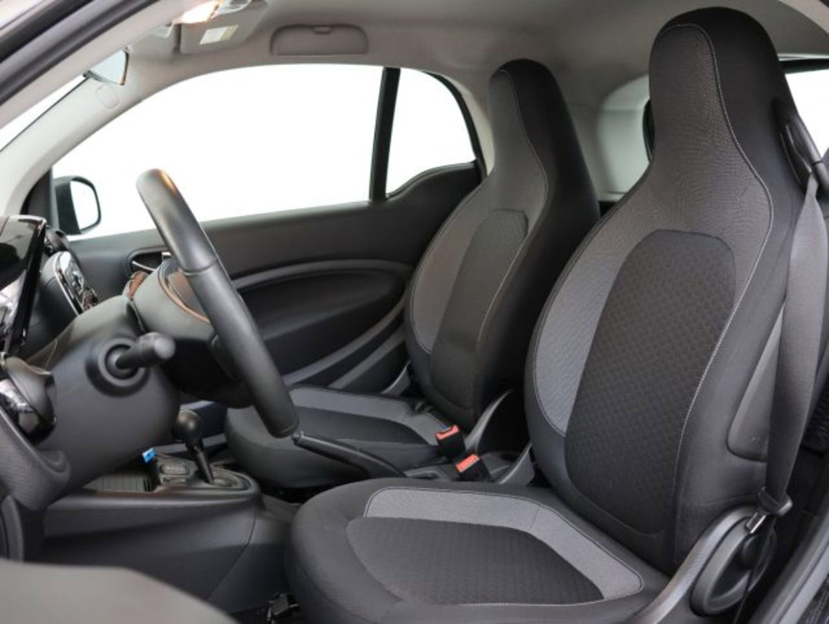smart Fortwo EQ Bluedawn (22kW) (8)