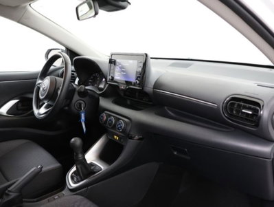 Toyota Yaris 1.0 72 CV 5 porte Cool (12)