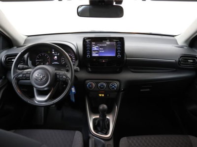 Toyota Yaris 1.0 72 CV 5 porte Cool (13)