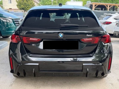 BMW Serie 1 120 48V MSport Pro auto (5)