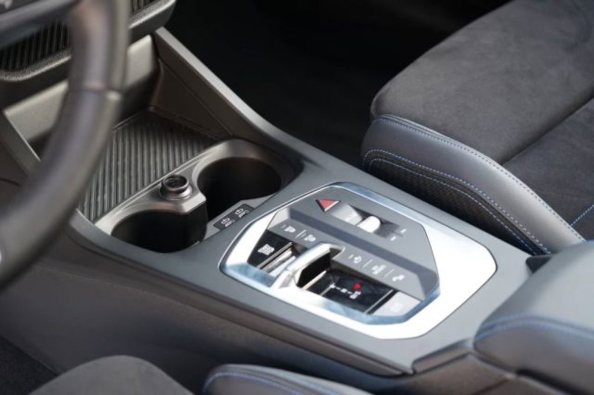 BMW Serie 1 120 48V MSport Pro auto (12)