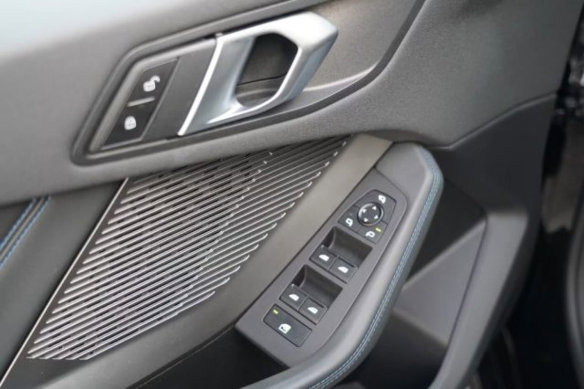 BMW Serie 1 120 48V MSport Pro auto (13)