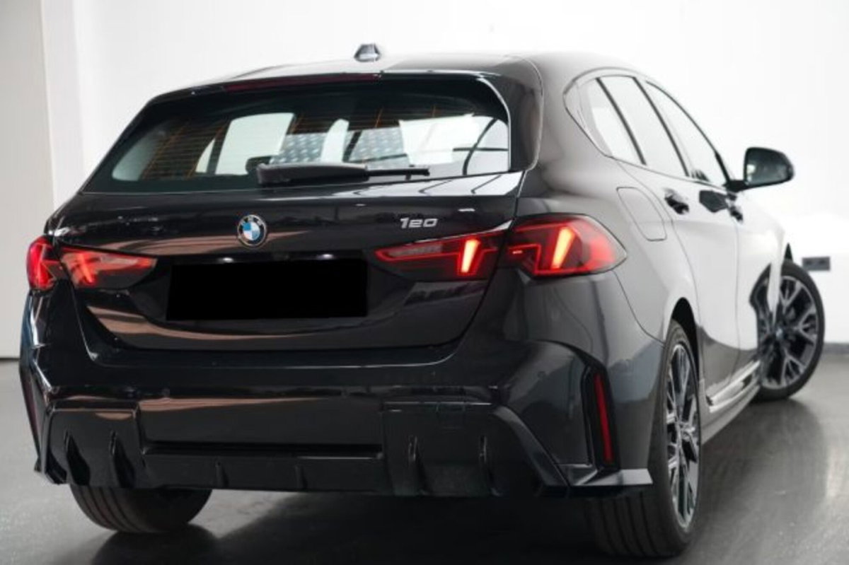 BMW Serie 1 120 48V MSport Pro auto (6)