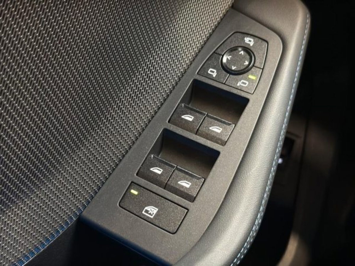 BMW Serie 1 120 48V MSport Pro auto (20)