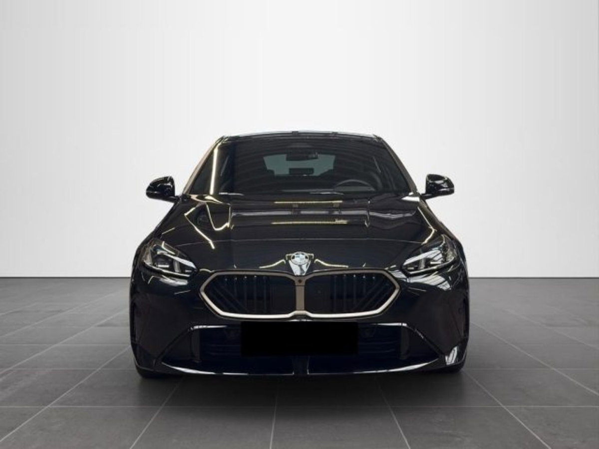 BMW Serie 1 120 48V MSport Pro auto (5)