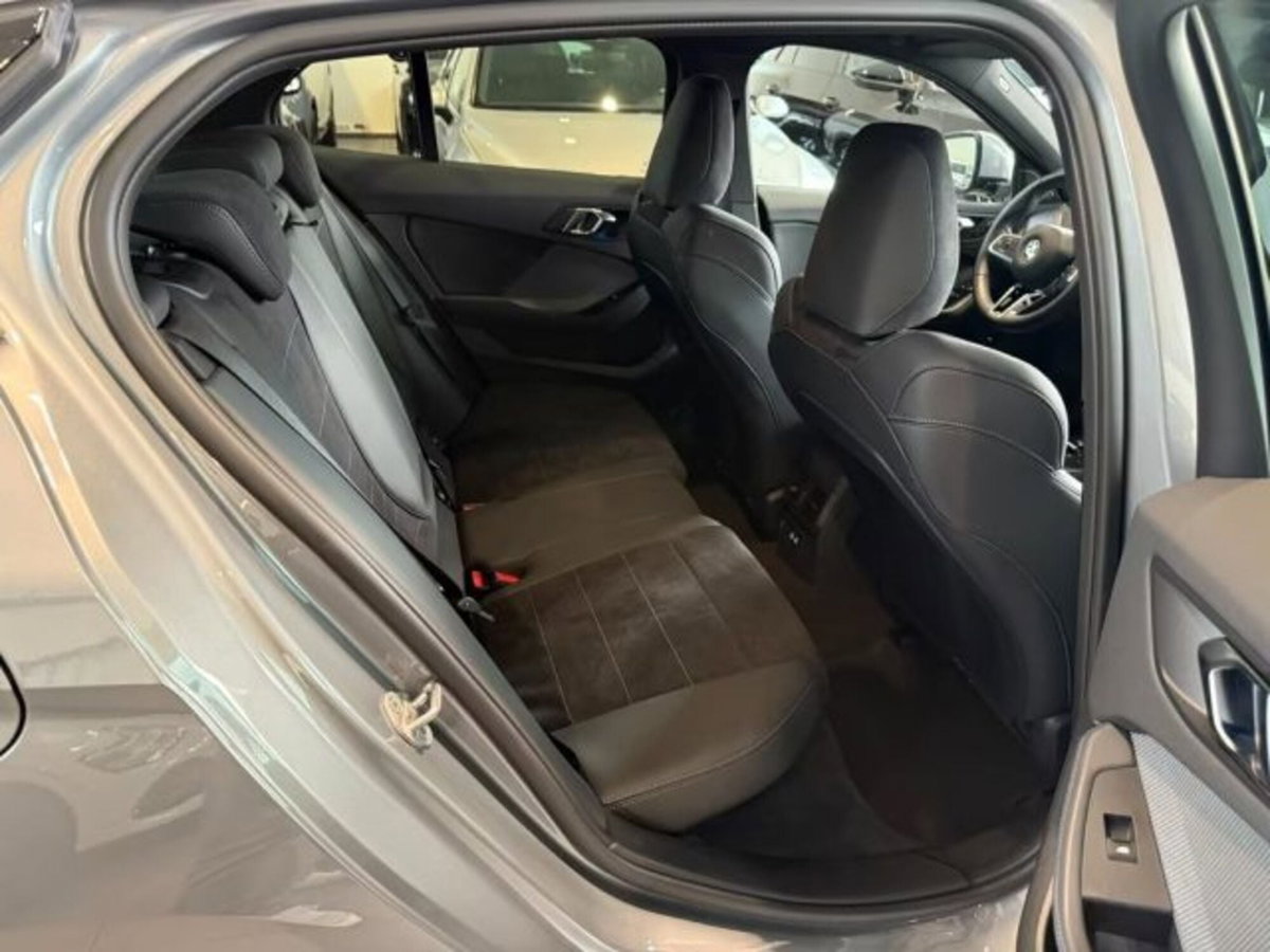 BMW Serie 1 120 48V MSport Pro auto (11)