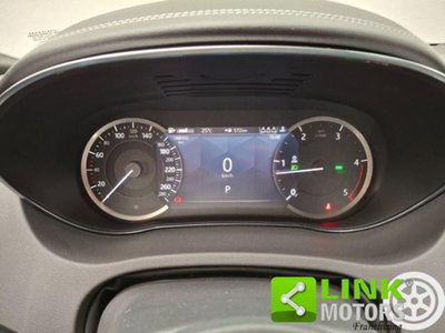 Jaguar E-Pace 2.0D I4 163 CV AWD Auto R-Dynamic Black (6)