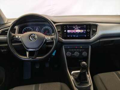Volkswagen T-Roc 1.0 tsi Style 115cv (8)