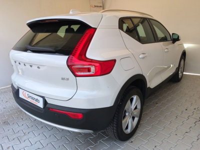 Volvo XC40 B3 automatico Core (6)