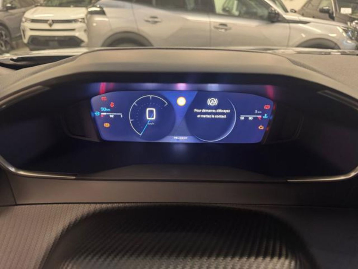 Peugeot 2008 PureTech 100 S&S Allure (11)