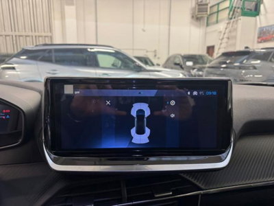 Peugeot 2008 PureTech 100 S&S Allure (14)