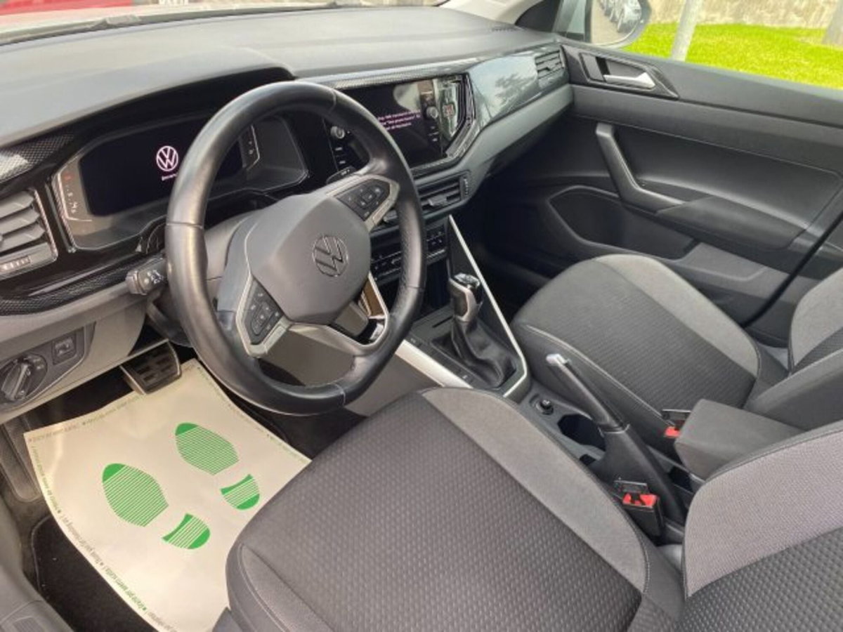 Volkswagen Taigo 1.0 TSI 110 CV DSG R-Line (5)