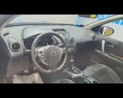Nissan Qashqai 2.0 dCi DPF 4WD Acenta (6)