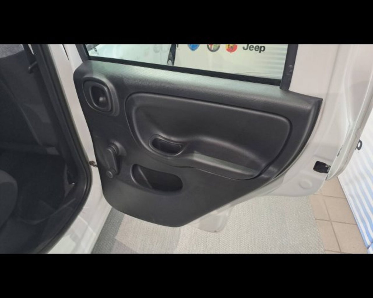 Fiat Panda 1.0 firefly hybrid s&s 70cv 5p.ti (14)