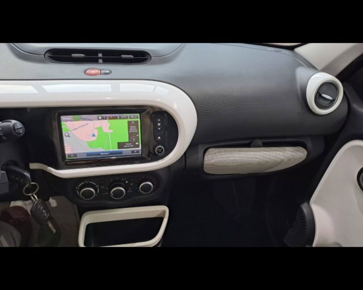 Renault Twingo TCe 90 CV Stop&Start Energy Lovely (8)