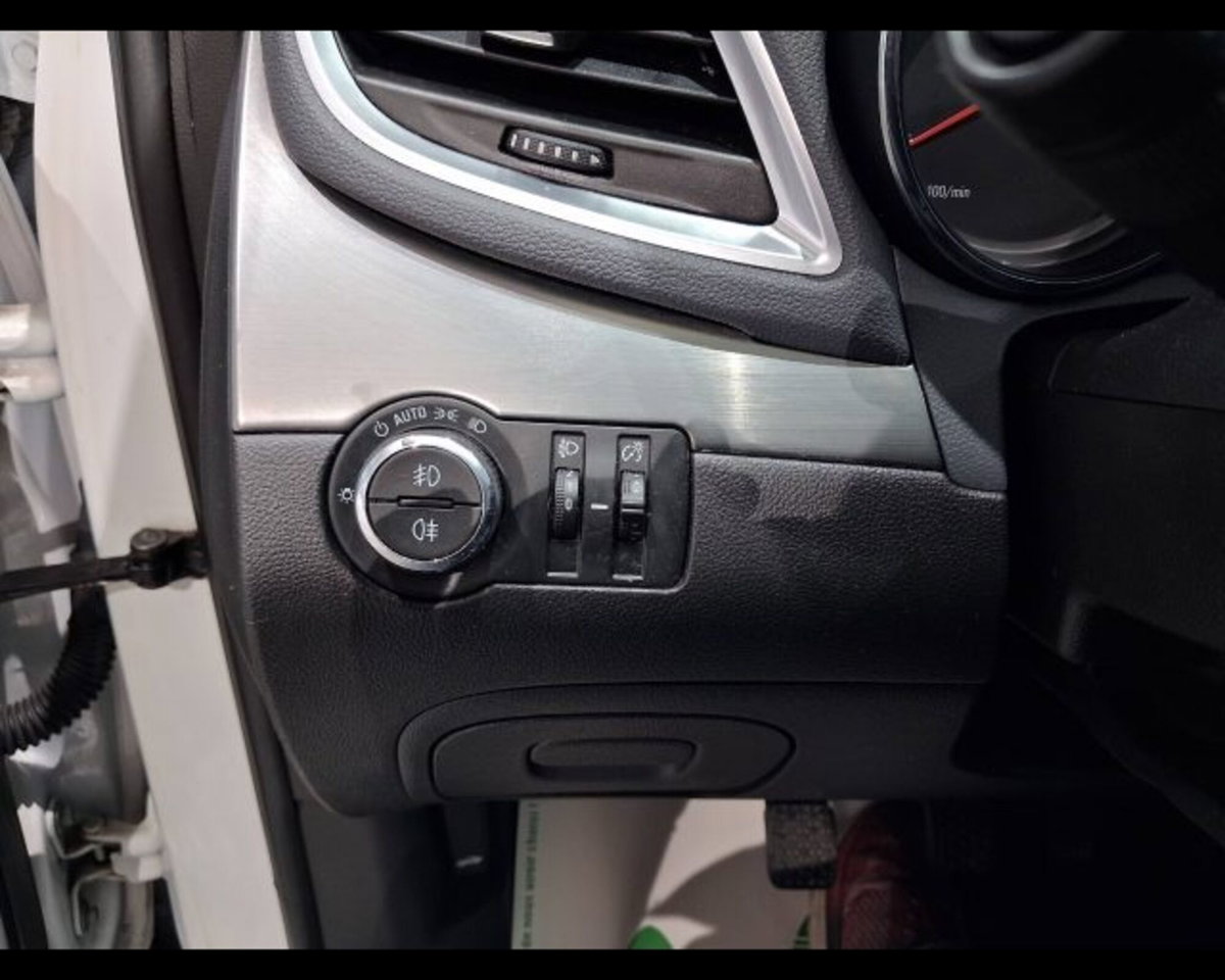 Opel Mokka 1.6 CDTI Ecotec 136CV 4x2 Start&Stop Cosmo b-Color (11)