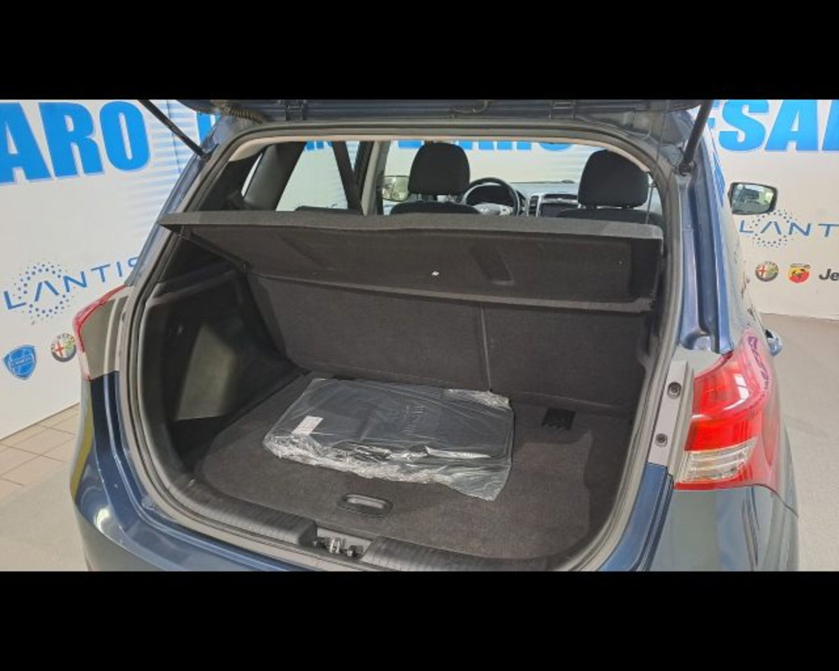 Hyundai ix20 1.4 90 CV Econext Comfort (17)