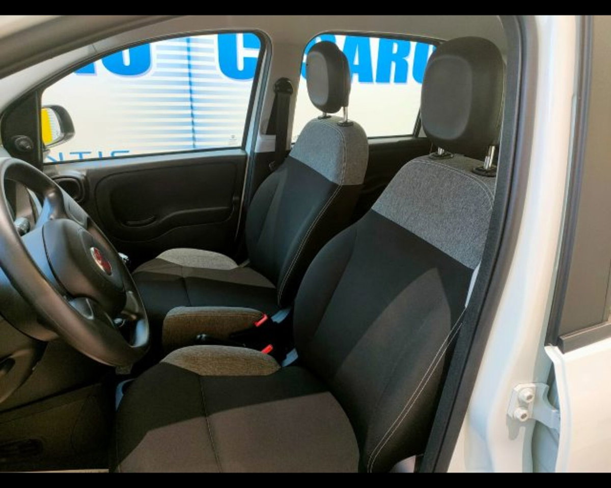 Fiat Panda 1.0 firefly hybrid s&s 70cv 5p.ti (14)