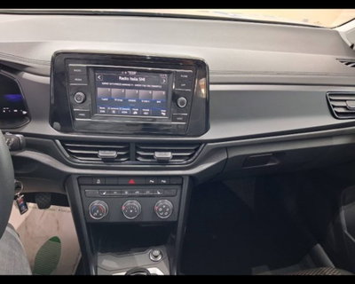 Volkswagen T-Roc 1.0 TSI Life (8)