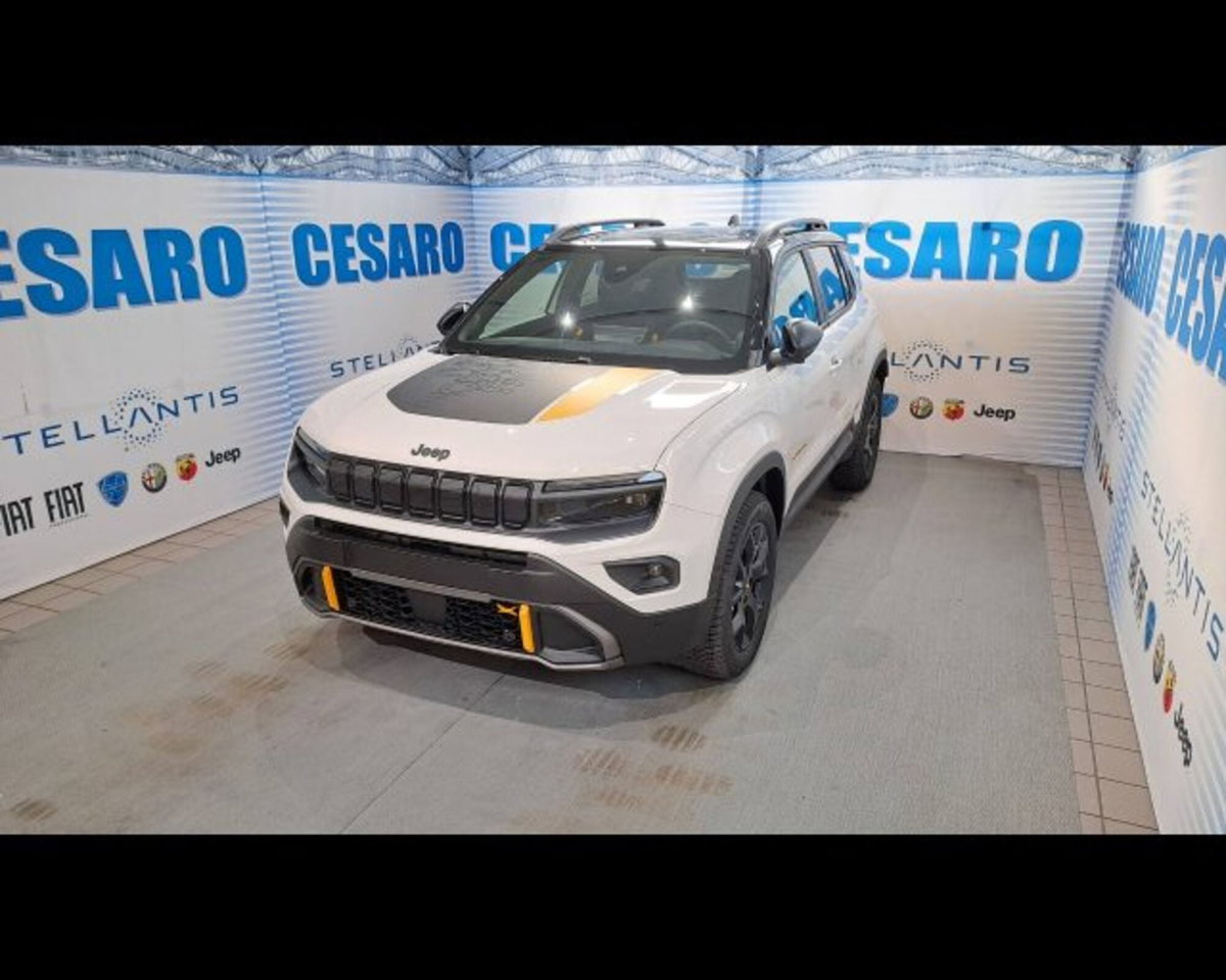 Jeep Avenger 1.2 turbo e-hybrid mhev The North Face 4xe 145cv edct6 (2)