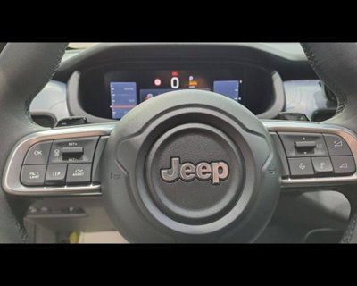 Jeep Avenger 1.2 turbo e-hybrid mhev The North Face 4xe 145cv edct6 (8)