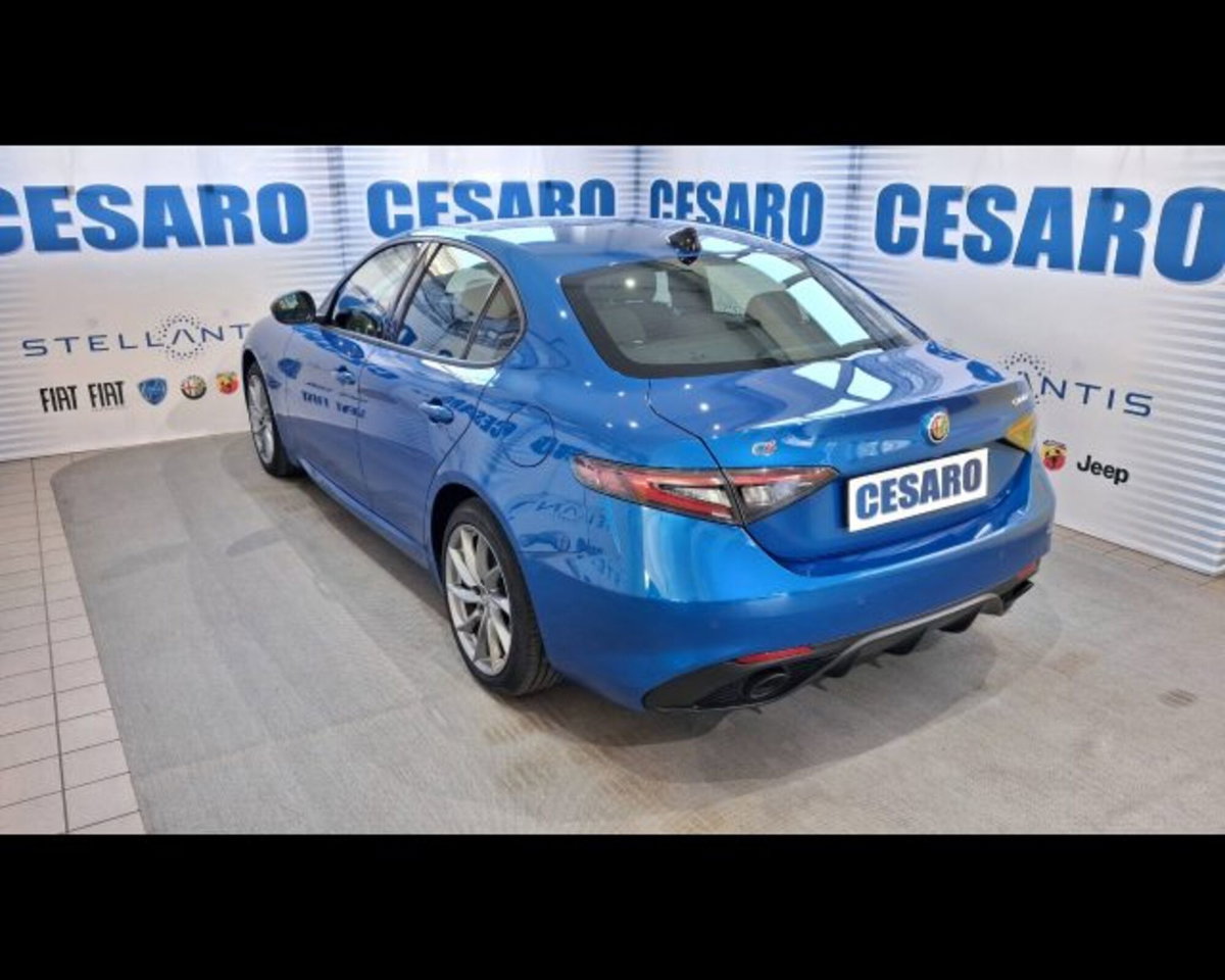 Alfa Romeo Giulia 2.0 t Sprint Q4 280cv auto (4)
