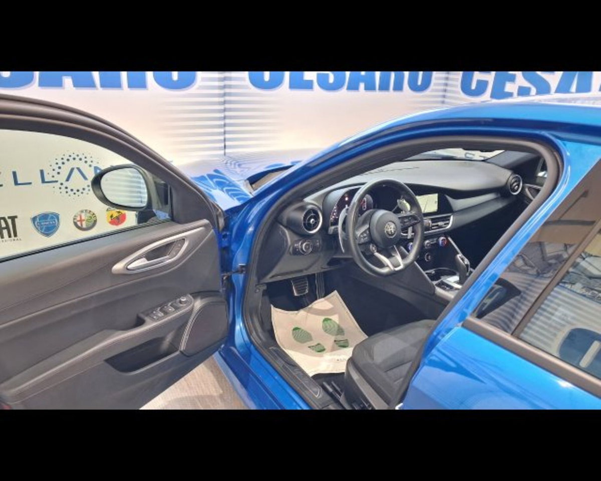 Alfa Romeo Giulia 2.0 t Sprint Q4 280cv auto (5)