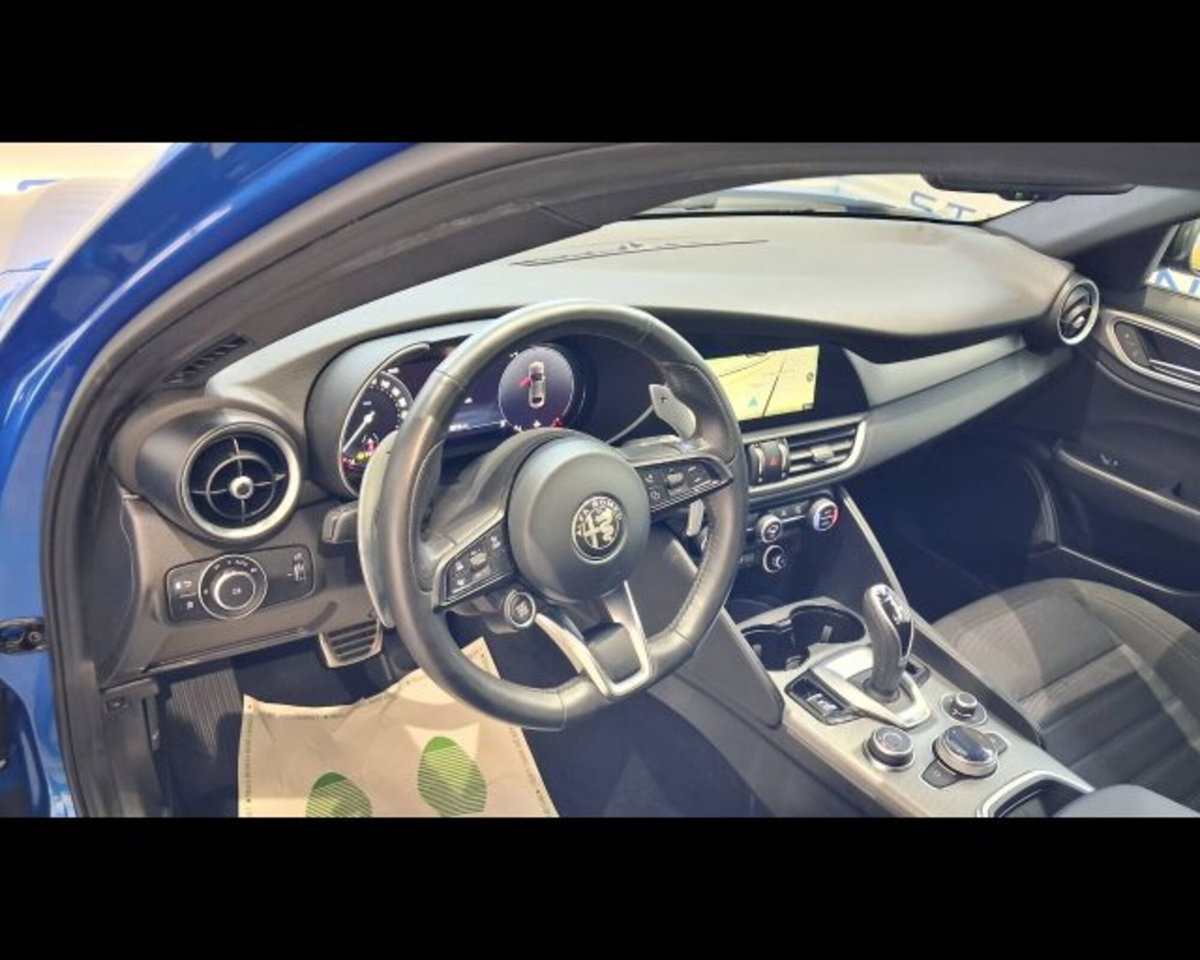 Alfa Romeo Giulia 2.0 t Sprint Q4 280cv auto (6)
