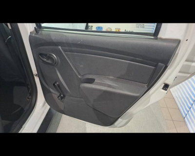 Dacia Duster 1.5 dCi 110CV 4x2 Ambiance (16)