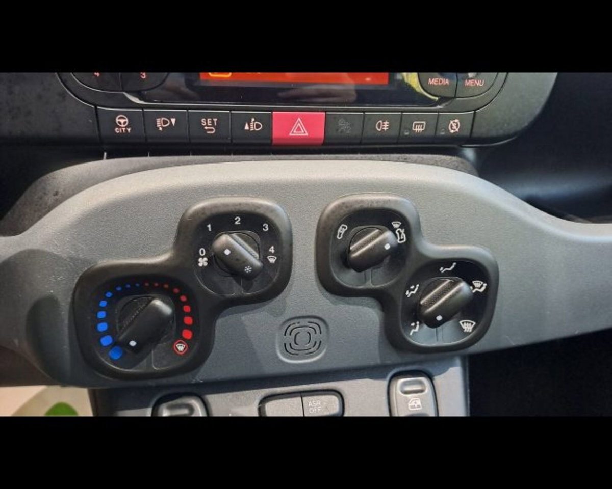 Fiat Panda 1.0 firefly hybrid s&s 70cv 5p.ti (10)